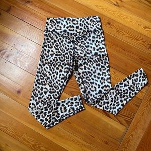 Sassy leopard print tights (XS)